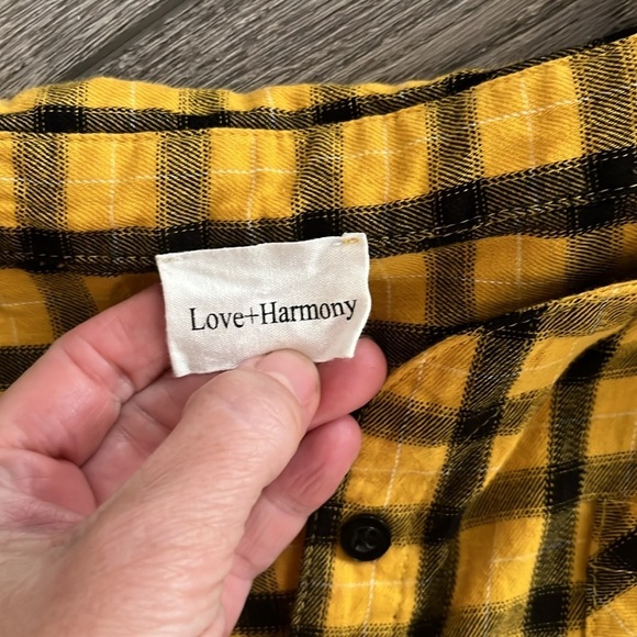 Love + Harmony off shoulder plaid shirt small - Picture 3 of 6